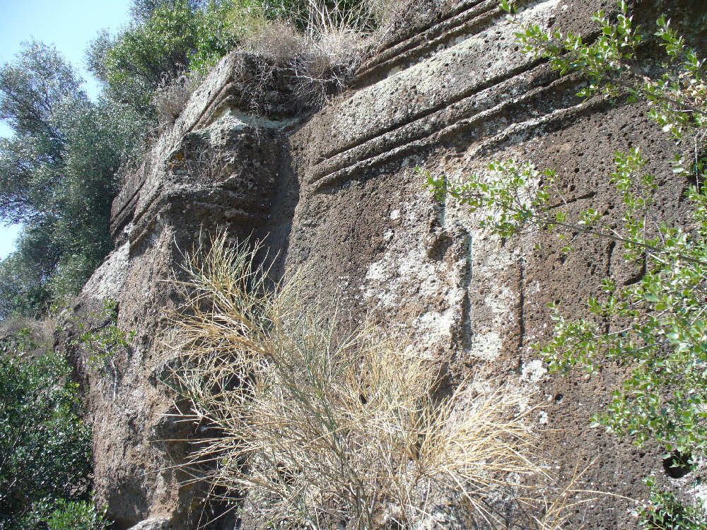 Tomba Grande