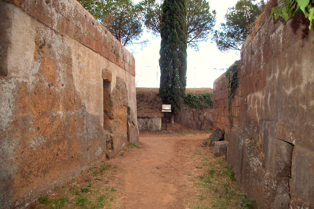 Via delle Serpi