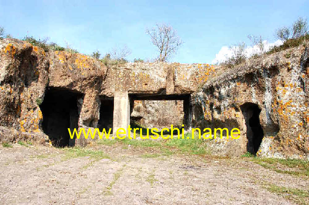 Grotta Porcina la Tomba 3