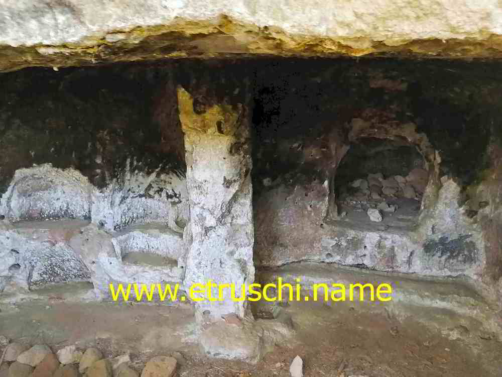 la grotta delle due sedie