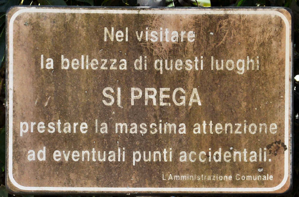 cartello di avvertimento