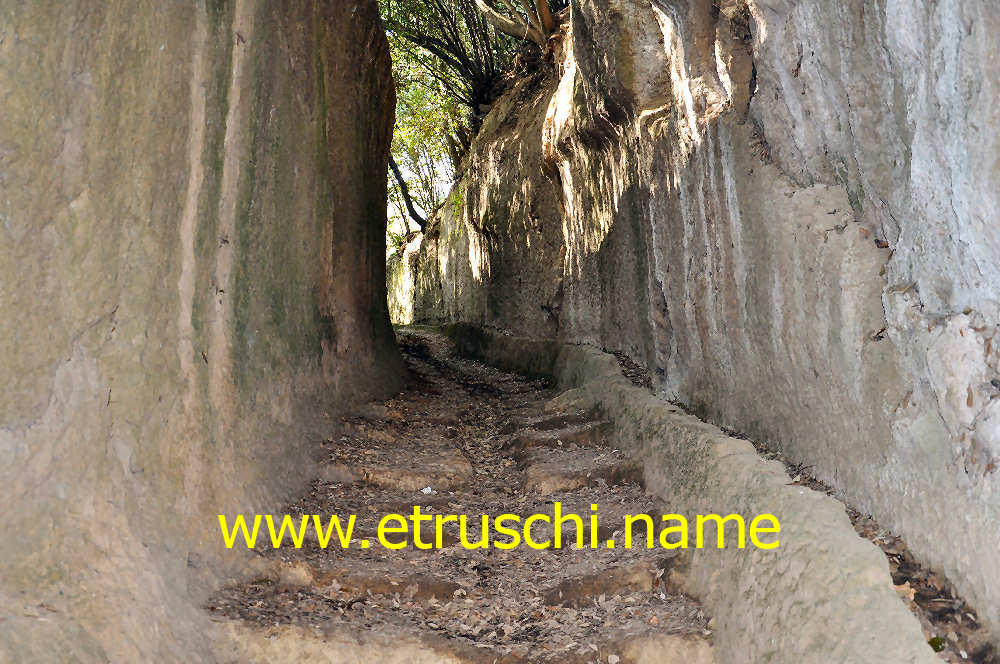 scalinata Etrusca