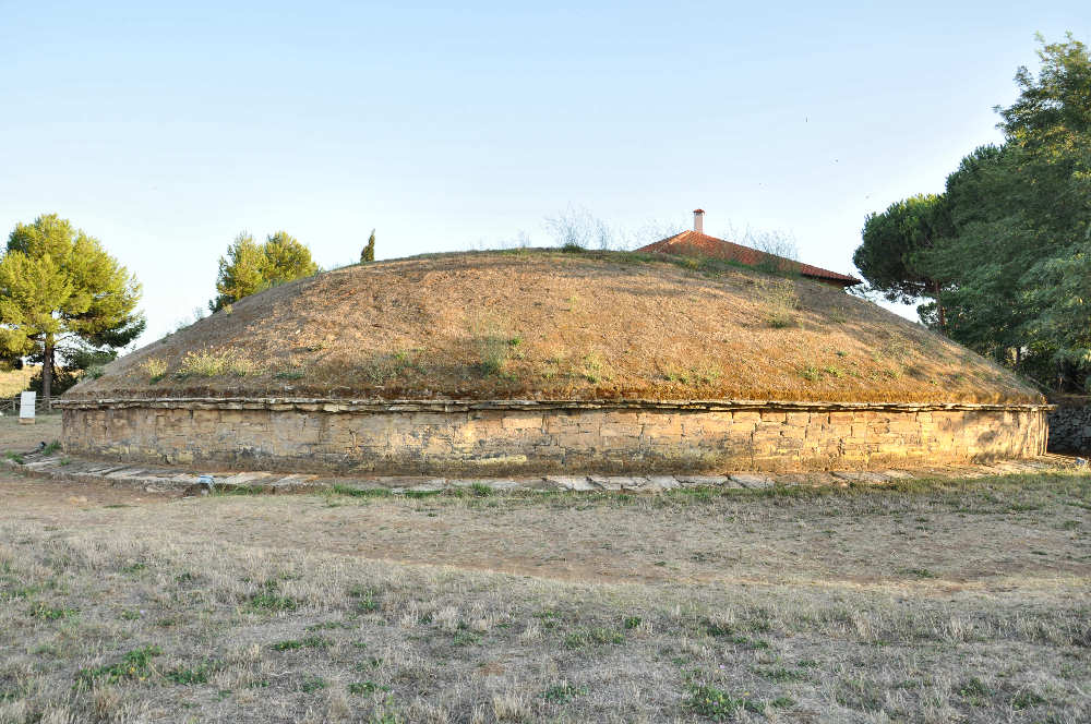 Necropoli San Cerbone la Tomba dei carri