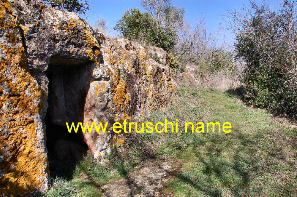 Tomba nella roccia