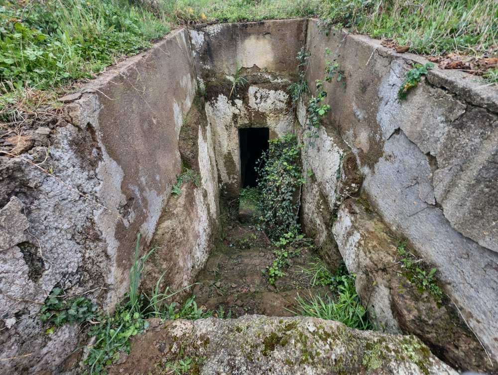 Ara del Tufo Tumolo 8
