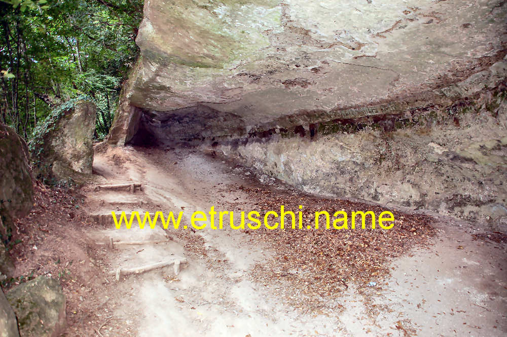 La via cava della Sirena