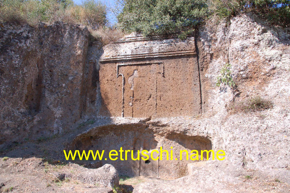 Casteldasso finta porta