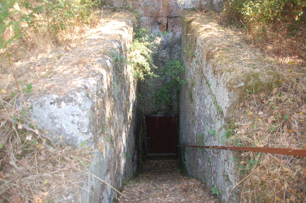 Tomba dell'alcova