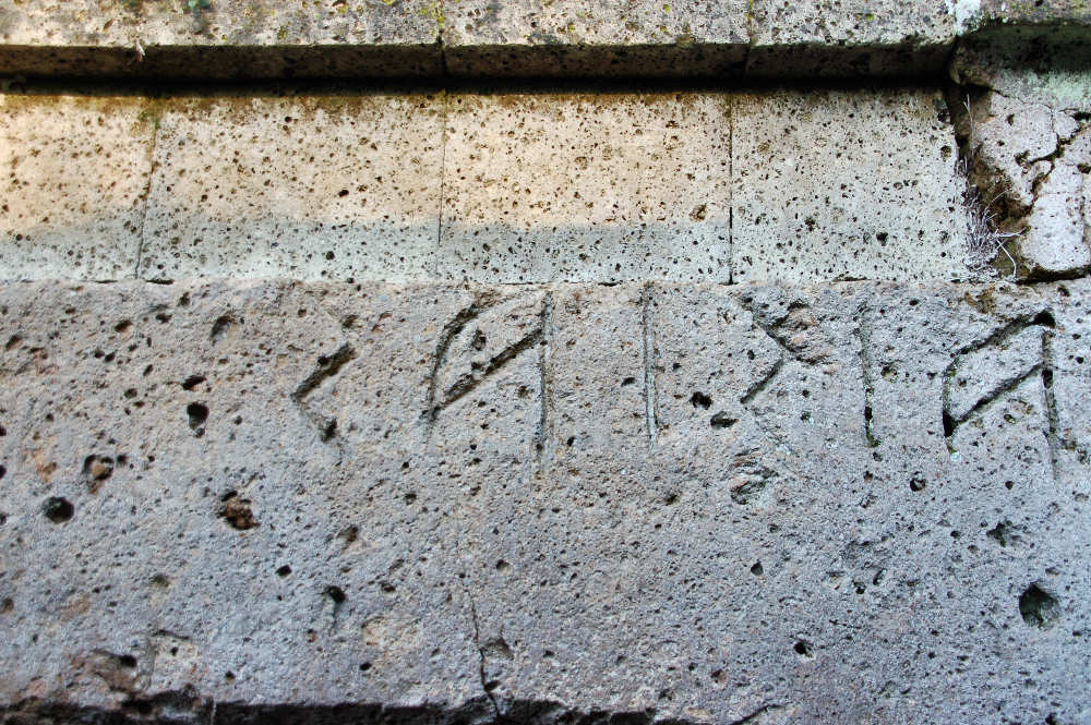 Neccropoli del Crocifisso del Tufo